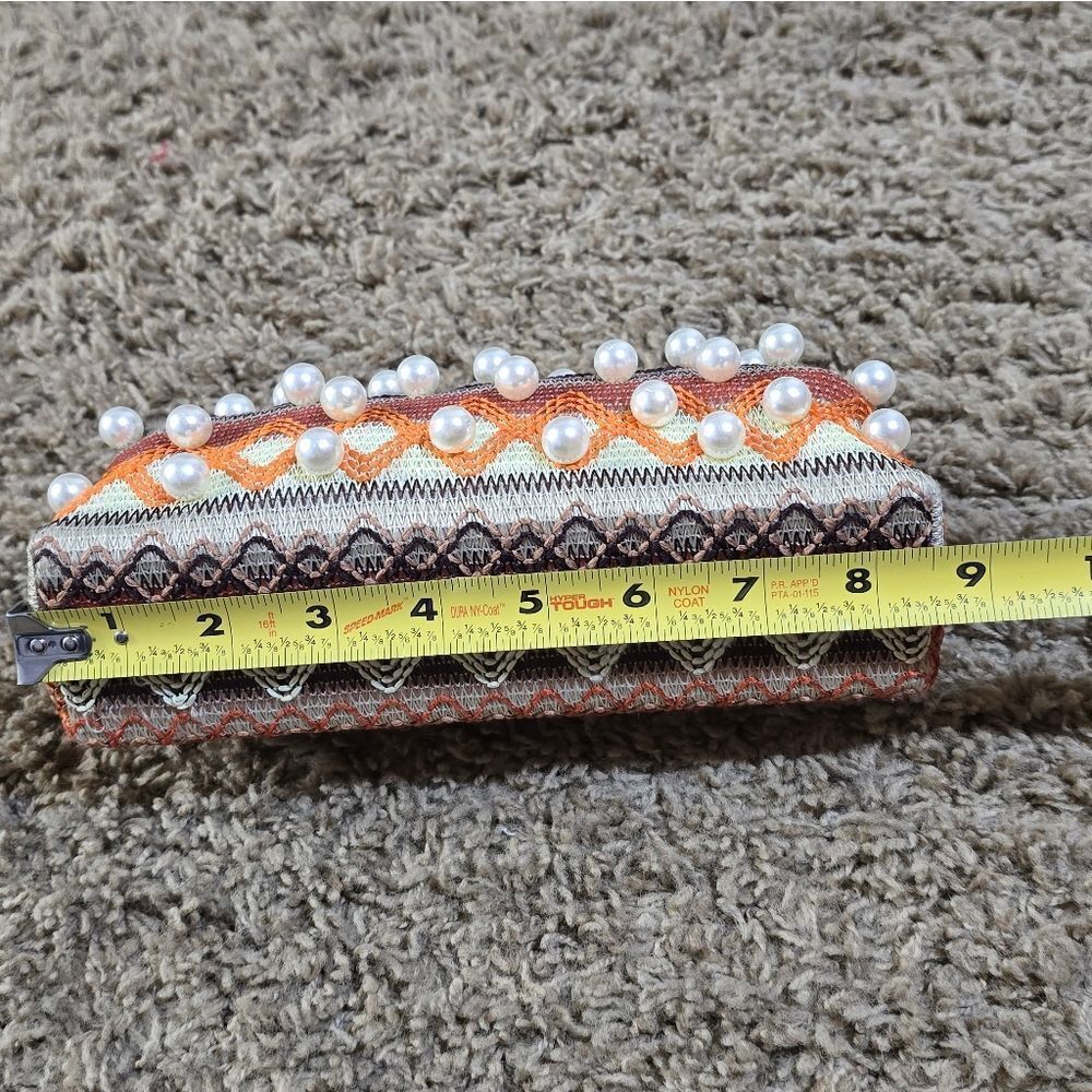 Elegant Multicolor Beaded Handbag - Picture 6 of 13